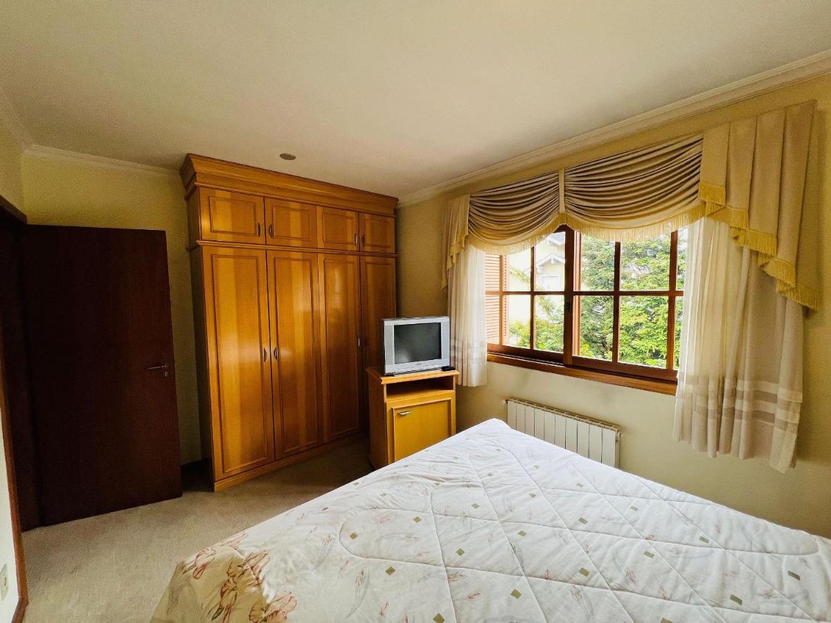 Apartamento Mrg- Colonial 2d - 200 Mts Da Rua Torta Gramado